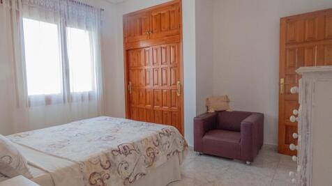 Large 5 bed villa Ciudad Quesada Stunning Views (16)