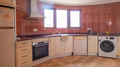 Large 5 bed villa Ciudad Quesada Stunning Views (32)