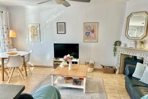 South Facing Verdemar Lola Bungalow(13)