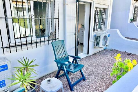 South Facing Verdemar Lola Bungalow(9)