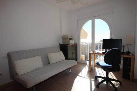 Cabo Roig penthouse apartment with sea views (9)
