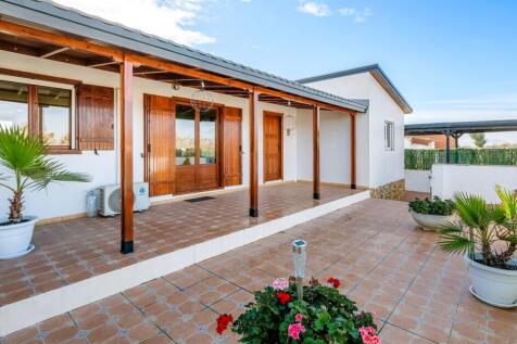 Elche Country house