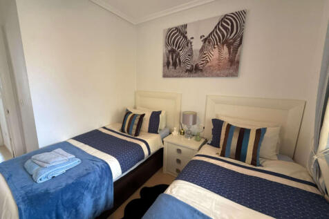 Villamartin 2 bed apartment (10)