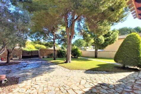 Property Image 28