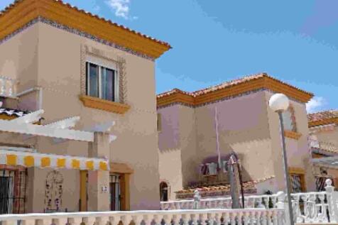 Pau 8 Town House with pool (1)