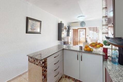 Oasis Los Alcazares top floor renovated apartment (12)
