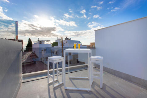 Modern Key Ready Townhouse pool 100m to sea Torre Horadada (24)