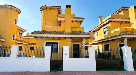 ciudad quesada 3 bed villa lo maribu