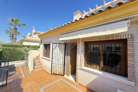 Pau 8 Bungalow with roof solarium &amp; secure parking
