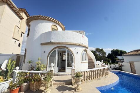 La Zenia Beachside Villa