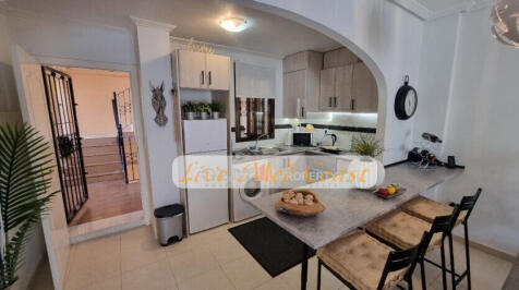 Playa_III_apartment_pool_view15