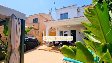 Semi_Detached_Villa_Los_Alcazares1