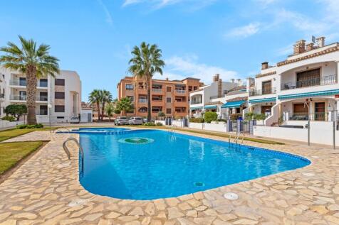 Pau 8 Villamartin Modern Penthouse with solarium