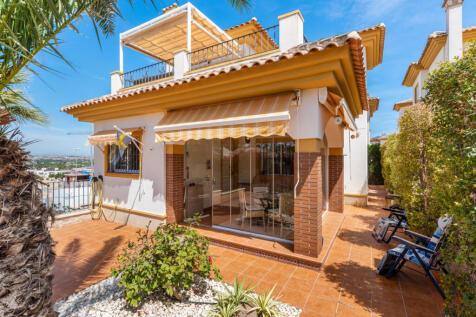Ciudad Quesada Villa with communal pool