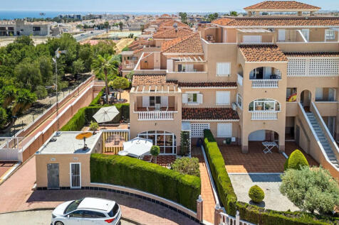 Zeniamar Corner 3 bed 3 bath Town House Playa Flamenca