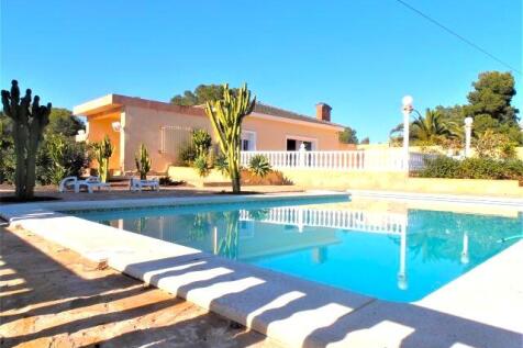 villamartin luxury villa 1445m2 plot