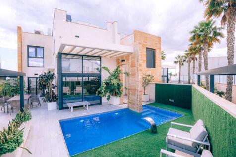 Lomas cabo roig detached modern villa