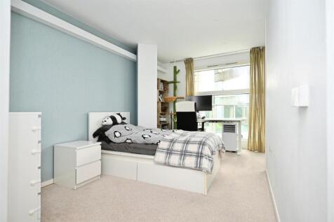 2a87264b-bed 202a.JPG