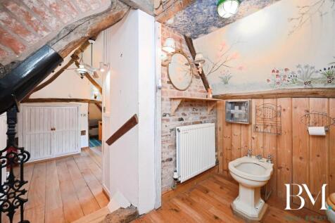 In-Suite WC