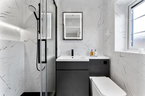Ensuite Shower Room