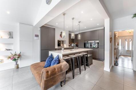 Open Plan Kitchen Diner/Living Space