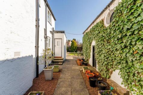 Detached Coach House