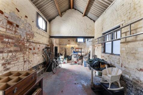 Detached Coach House