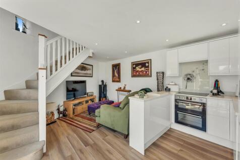 Two Storey Modern Annex