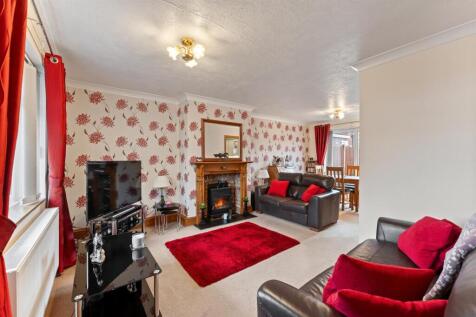 Lounge / Dining Room