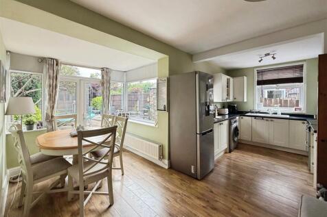Open Plan Kitchen Diner