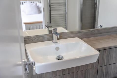 Ensuite Shower Room