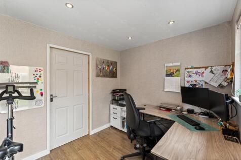 Office/Garage
