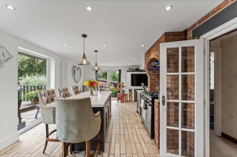 Modern Kitchen Diner