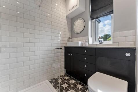 Downstairs Bathroom