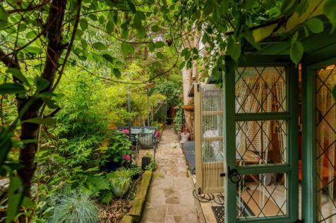 A Garden Oasis