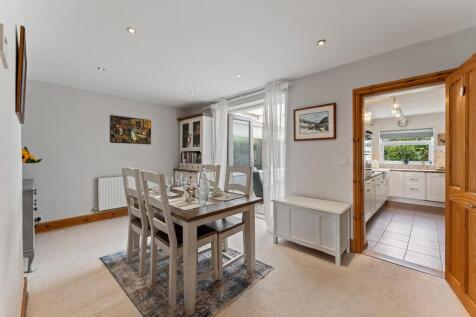 10 Rayleigh Avenue, Cheshire._-13.jpg