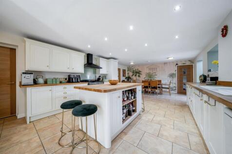 Kitchen Dining Room