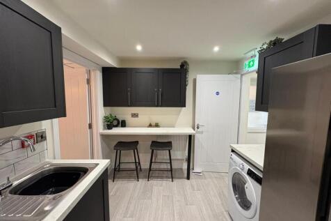 Communal Kitchen