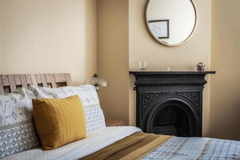 Apt-1-Little-Tangley-10.jpg