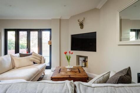 2_Grantley_House-8.jpg