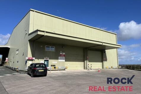 Racking Warehouse.jpg