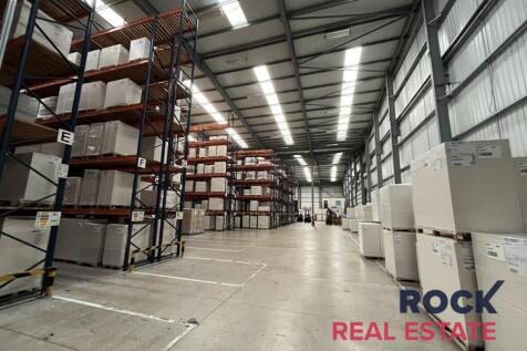 Pallet Warehouse 4.jpg