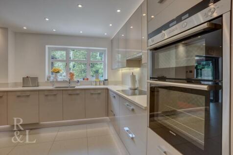 Coopers Close (19).jpg