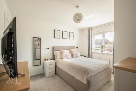 66 Askew Way (14).jpg