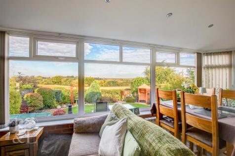 3 Boncroft Gardens (8).jpg