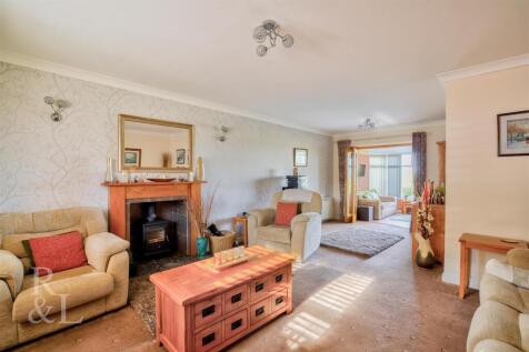 3 Boncroft Gardens (19).jpg