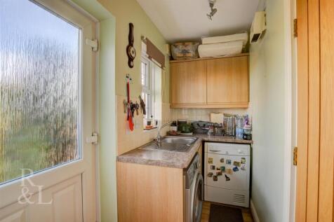 3 Boncroft Gardens (10).jpg