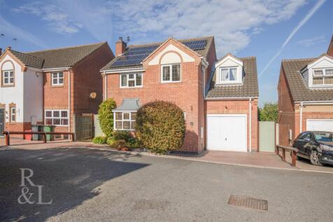 3 Boncroft Gardens (1).jpg