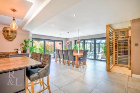 3 Cliftonthorpe Meadows (68).jpg