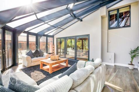 3 Cliftonthorpe Meadows (12).jpg